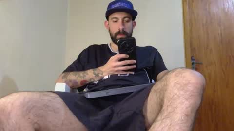 Snapshot of po3t3r0 chatting on December 20, 11:34 pm juan online show from December 20, 11:34 pm