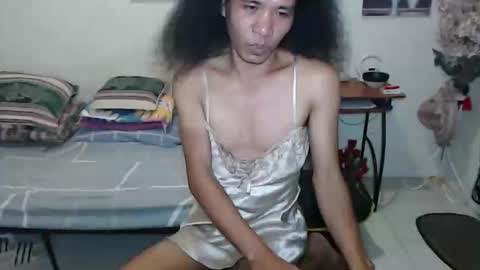 Snapshot of pocabigshane chatting on December 1, 6:02 pm SHANE online show from December 1, 6:02 pm