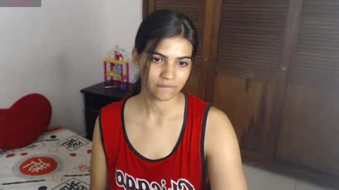 Snapshot of pocahontas_princess__ chatting on May 18, 3:46 am Pocahontas online show from May 18, 3:46 am
