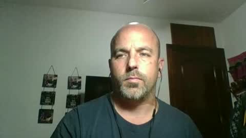 Snapshot of pocoyotop chatting on January 17, 1:47 am pocoyotop online show from January 17, 1:47 am