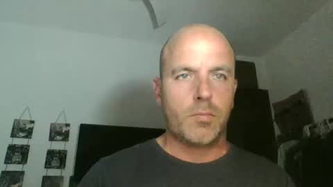 Snapshot of pocoyotop chatting on February 26, 8:54 pm pocoyotop online show from February 26, 8:54 pm