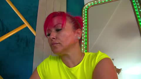 poison_milf_ online show from July 22, 3:42 am