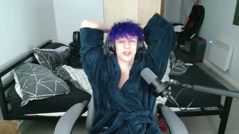 Snapshot of polarny05 chatting on December 30, 5:55 pm Polarny online show from December 30, 5:55 pm