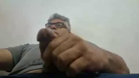 Snapshot of poli475 chatting on January 24, 7:18 pm poli online show from January 24, 7:18 pm