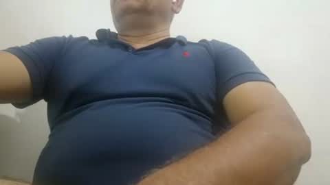 Snapshot of poli475 chatting on February 14, 3:26 pm poli online show from February 14, 3:26 pm