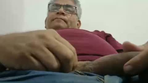 Snapshot of poli475 chatting on September 30, 2:16 am poli online show from September 30, 2:16 am