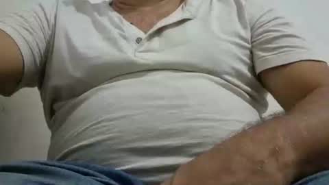 Snapshot of poli475 chatting on October 21, 3:29 am poli online show from October 21, 3:29 am