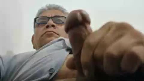 Snapshot of poli475 chatting on November 5, 11:49 pm poli online show from November 5, 11:49 pm