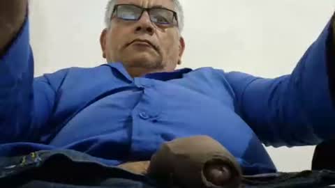 poli online show from May 6, 6:02 pm