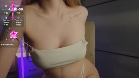 Snapshot of polidevis chatting on March 8, 10:45 pm Candytrain online show from March 8, 10:45 pm