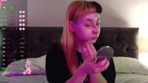 Snapshot of polidevis chatting on November 21, 10:58 am Candytrain online show from November 21, 10:58 am