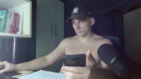 Poliglot online show from November 28, 4:37 am