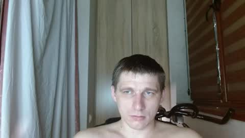 Poliglotjoe2 online show from May 29, 3:26 am