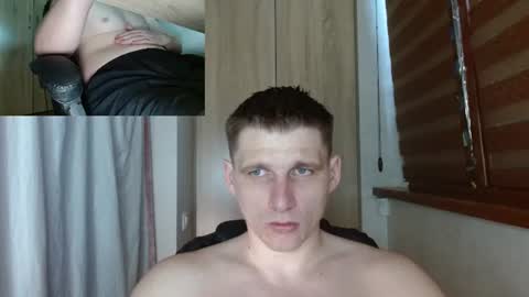 Poliglotjoe2 online show from August 4, 5:32 am
