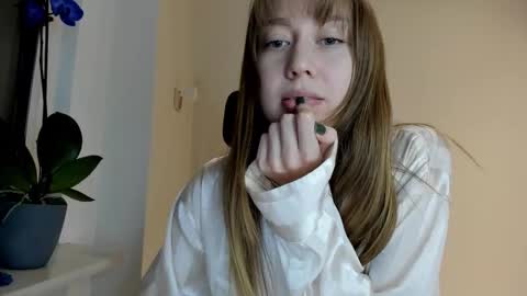 Polina online show from February 24, 10:19 pm