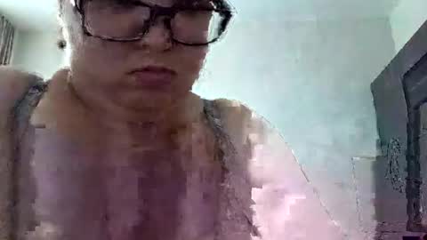 polina_moreau online show from June 7, 3:16 pm