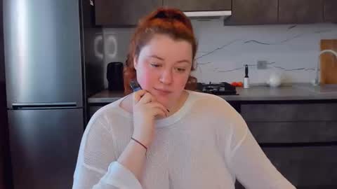 Snapshot of polinasallivan chatting on February 17, 1:42 pm Polina online show from February 17, 1:42 pm