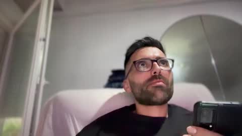 pollabeta online show from November 23, 12:27 pm