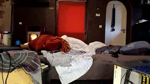 Paul online show from March 29, 6:35 am