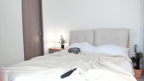 Snapshot of polly_____ chatting on January 4, 9:31 pm Polly online show from January 4, 9:31 pm