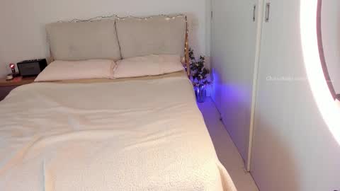 Snapshot of polly_____ chatting on November 29, 10:35 pm Polly online show from November 29, 10:35 pm