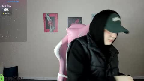 Snapshot of polly__mayer chatting on October 3, 1:24 am Polly online show from October 3, 1:24 am