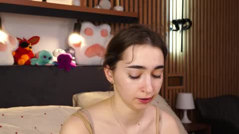 Polly online show from March 7, 7:38 am