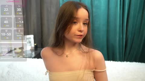 Snapshot of polly_dollie_ chatting on December 19, 8:13 pm Renet online show from December 19, 8:13 pm