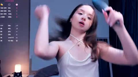 Snapshot of polly_dollie_ chatting on September 18, 9:00 am Renet online show from September 18, 9:00 am