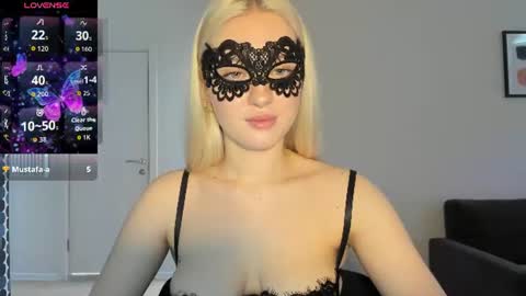 polly_skil online show from June 22, 12:46 pm