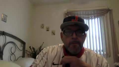Snapshot of poloking_92 chatting on May 9, 1:16 pm Honey Dior Polo King online show from May 9, 1:16 pm