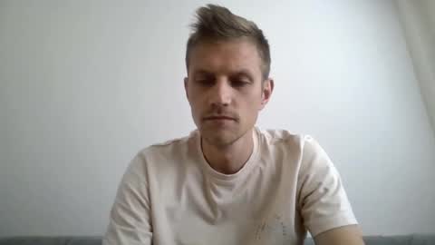Snapshot of polsenos chatting on June 29, 12:49 pm polsenos online show from June 29, 12:49 pm