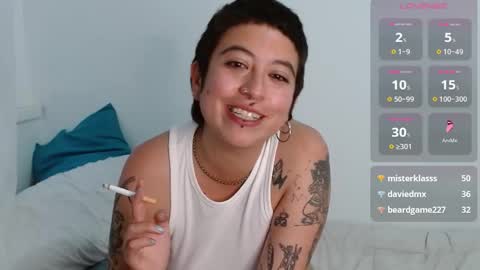 Snapshot of poly_mer chatting on February 26, 11:04 pm Poly online show from February 26, 11:04 pm