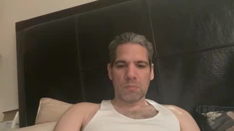 Snapshot of ponchynyc chatting on December 4, 4:38 pm PONCH online show from December 4, 4:38 pm