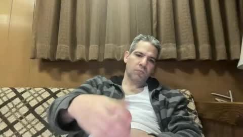 Snapshot of ponchynyc chatting on October 17, 9:23 am PONCH online show from October 17, 9:23 am