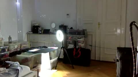 Snapshot of ponyboxxx chatting on May 12, 11:35 pm ponyboxxx online show from May 12, 11:35 pm