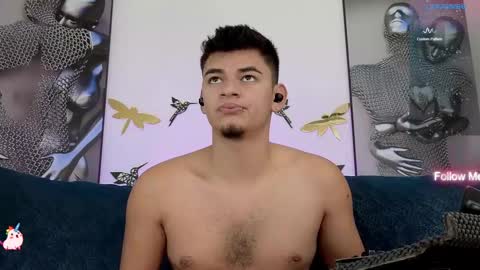 Snapshot of ponyo_1 chatting on March 1, 1:11 am online show from March 1, 1:11 am