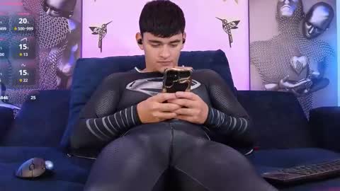 Snapshot of ponyo_1 chatting on November 25, 9:15 pm online show from November 25, 9:15 pm