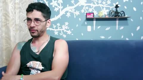 ponzothc online show from November 23, 10:53 pm