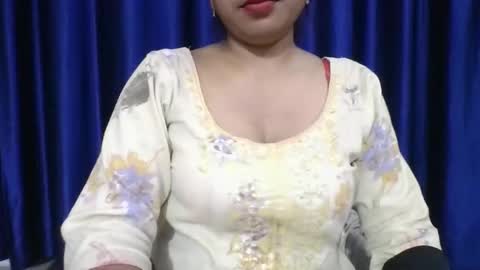 poojalady online show from March 10, 3:39 pm