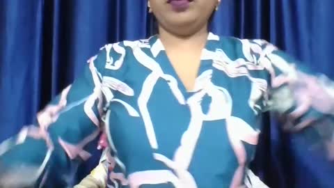 Snapshot of poojalady chatting on July 9, 3:38 pm poojalady online show from July 9, 3:38 pm