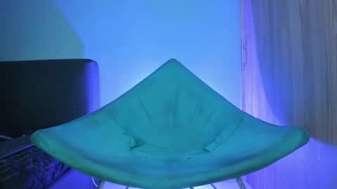 johnatan online show from January 16, 8:22 am