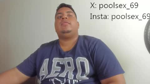 Snapshot of poolsexx_69 chatting on October 14, 7:14 pm poolsexx_69 online show from October 14, 7:14 pm