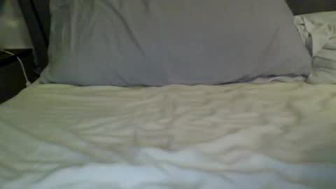Snapshot of poomplex002 chatting on June 10, 6:56 am TheMan002 online show from June 10, 6:56 am
