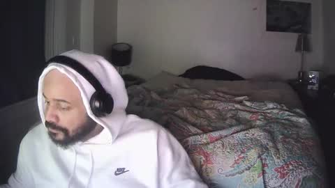 Snapshot of popfizzt chatting on November 9, 5:28 am popfizzt online show from November 9, 5:28 am