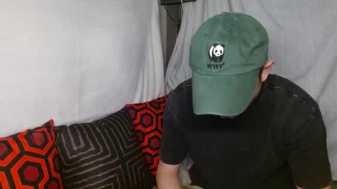 Snapshot of poppunk4life chatting on January 22, 4:13 am Kyle online show from January 22, 4:13 am