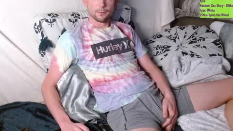 Snapshot of poppunk4life chatting on March 9, 4:49 am Kyle online show from March 9, 4:49 am