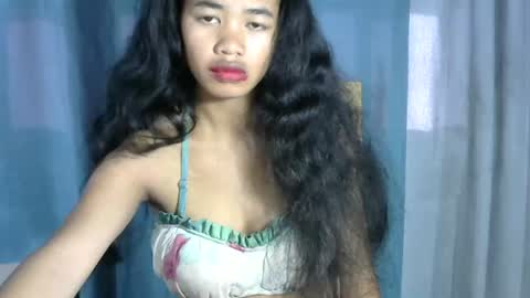 Lilly online show from May 20, 5:02 am