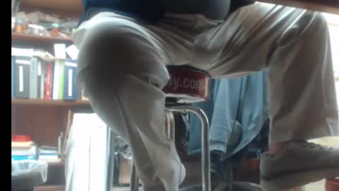 Snapshot of popstarbiker chatting on December 12, 2:44 pm Pop online show from December 12, 2:44 pm