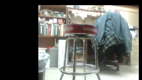 Snapshot of popstarbiker chatting on January 18, 12:24 am Pop online show from January 18, 12:24 am